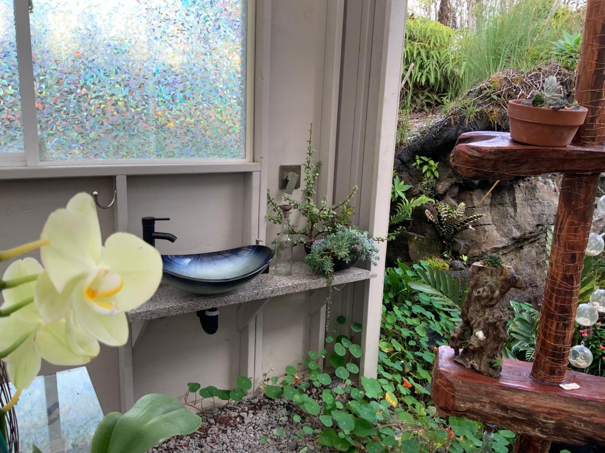 Exotic Garden Cottage At Amazing Volcano Fissure Mountain View Bagian luar foto
